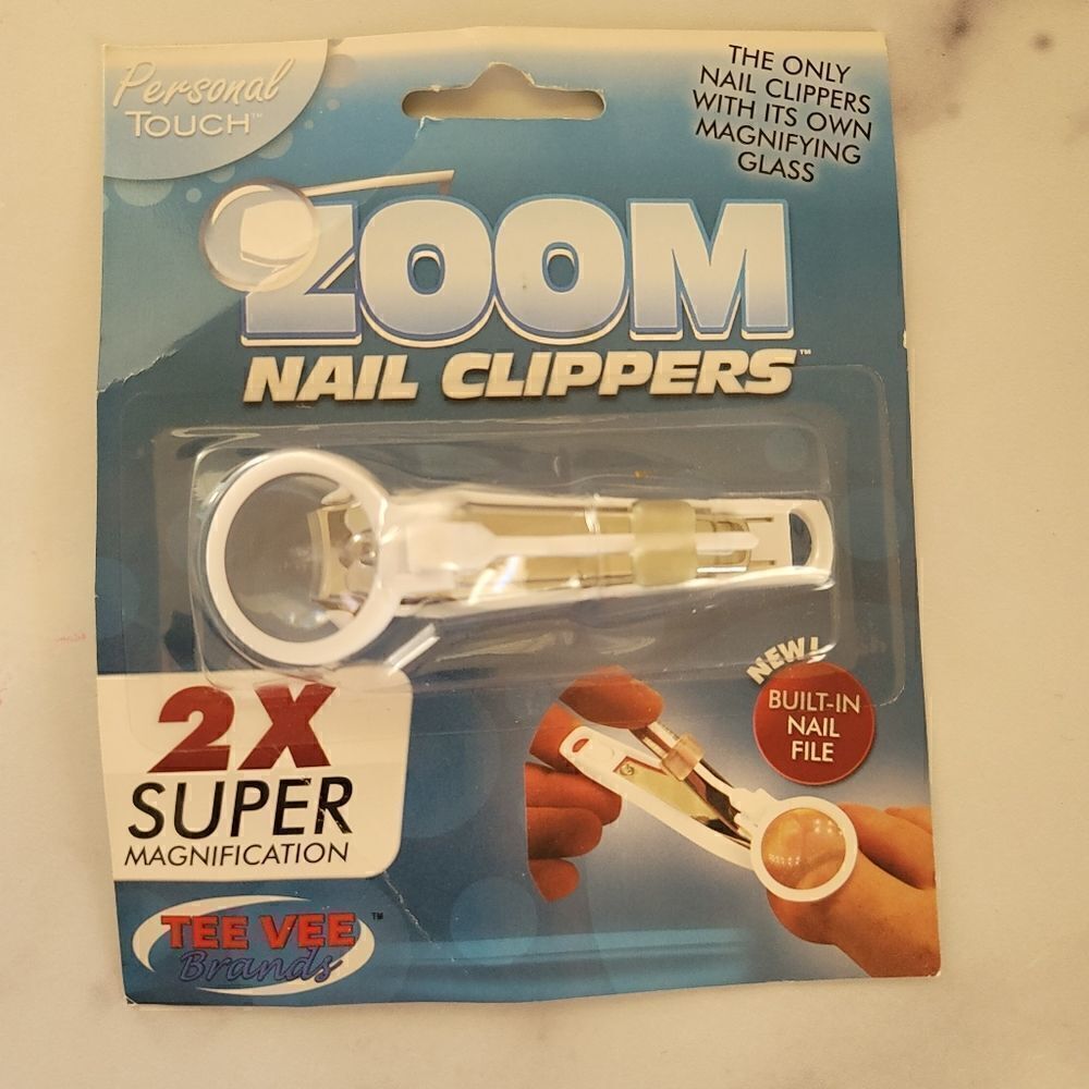 Zoom nail clippers built in nail file 2X super magnification 90s vintage
